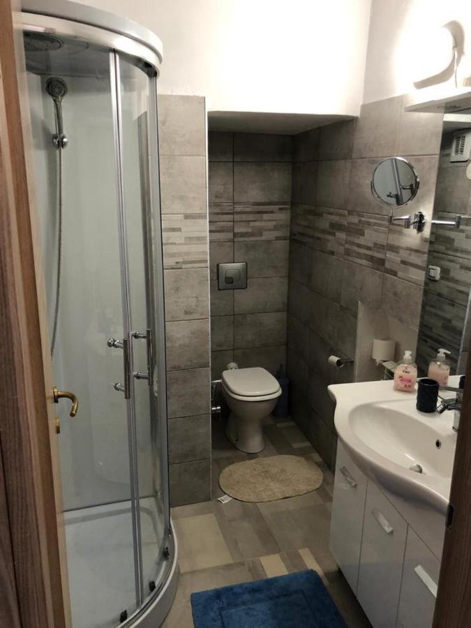 Riverview67 Salionze Dış mekan fotoğraf