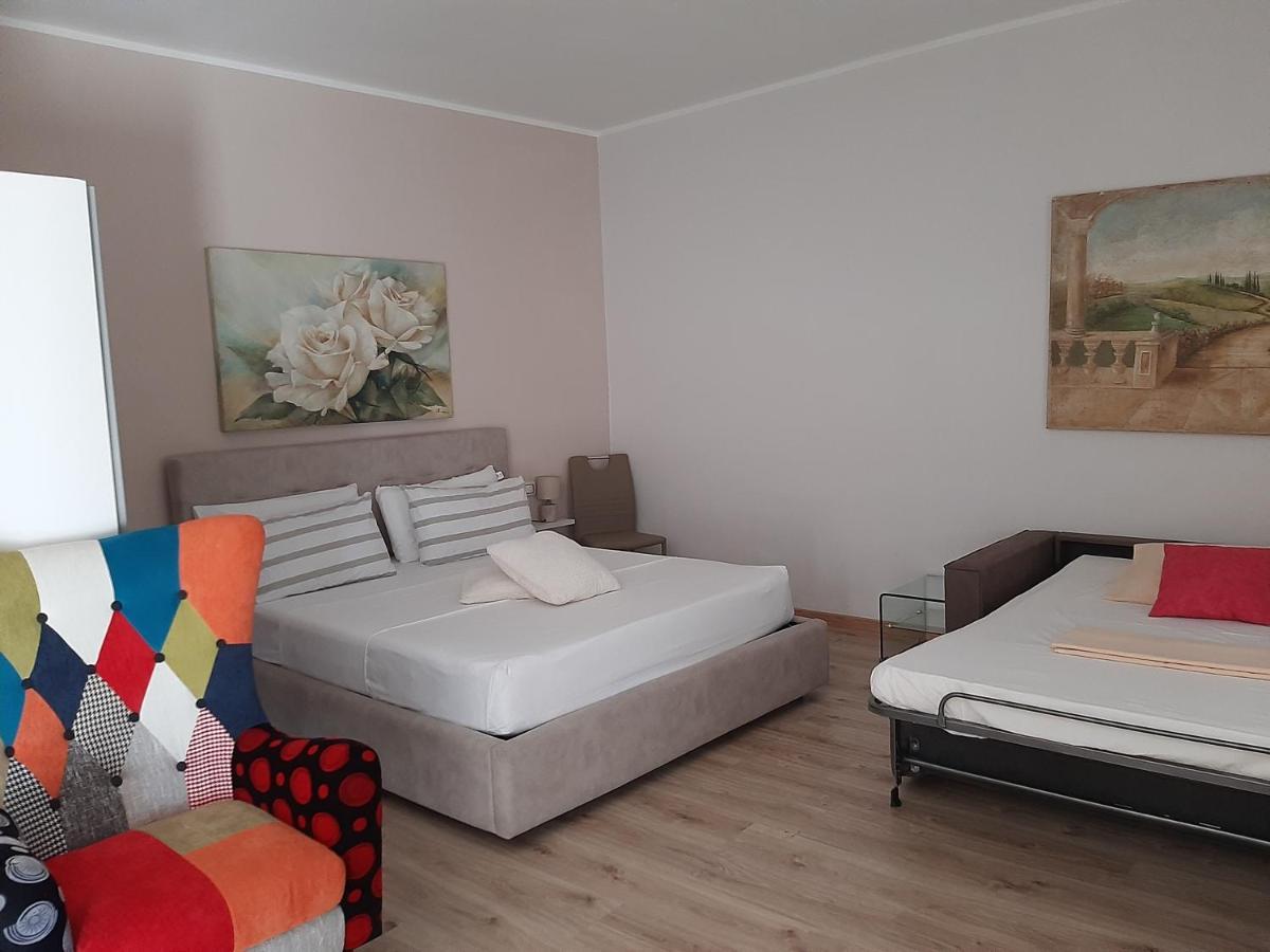 Riverview67 Salionze Dış mekan fotoğraf